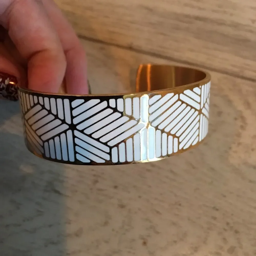 Rustic Cuff of the Month Jan 2018 - Gold Becca